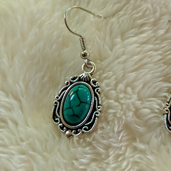 Turquoise earrings - Picture 2 of 2